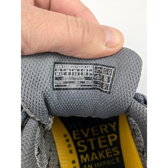 Keen Koven Women's 8 Waterproof Hiking Shoe - Picture 7 of 10